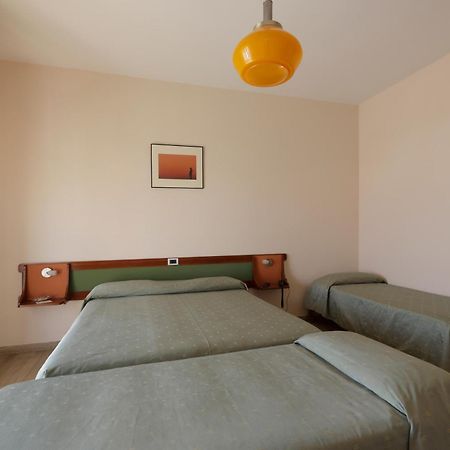 Hotel Continental Fano Εξωτερικό φωτογραφία
